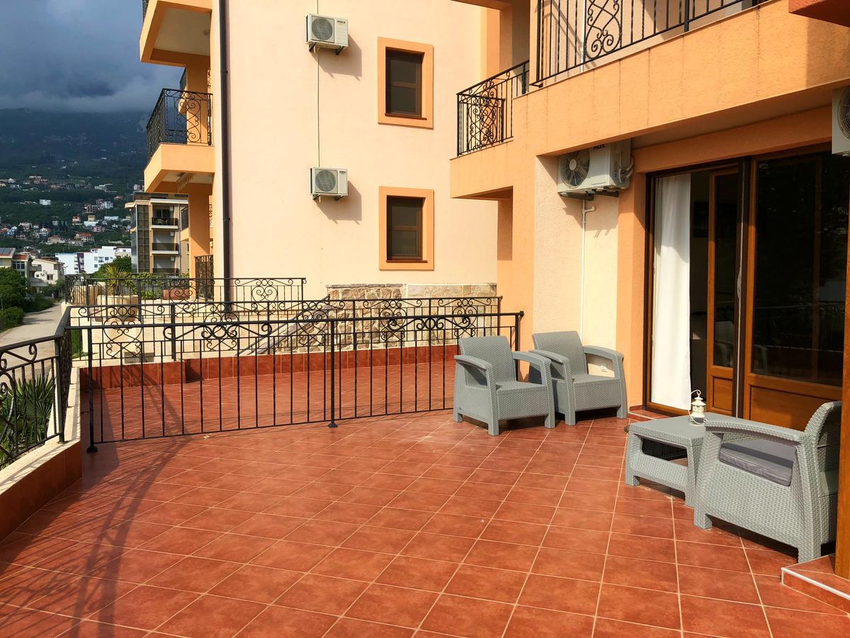 Sun&Sea Apartment Dobra Voda Exterior foto